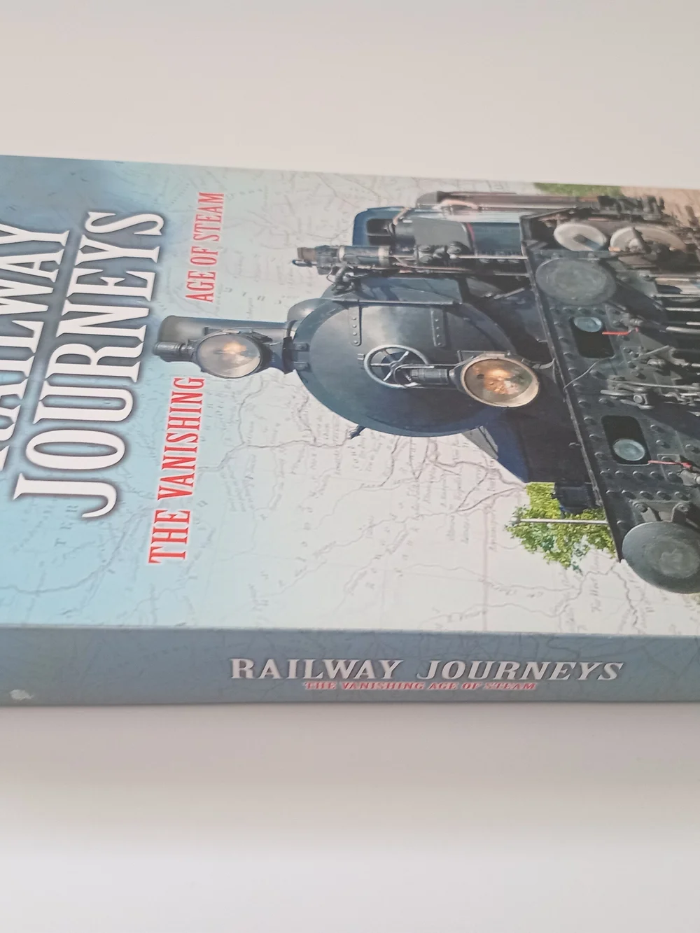 Railway Journeys: The Vanishing Age of Steam 5-DVD Tin Box Set - Picture 6 of 16